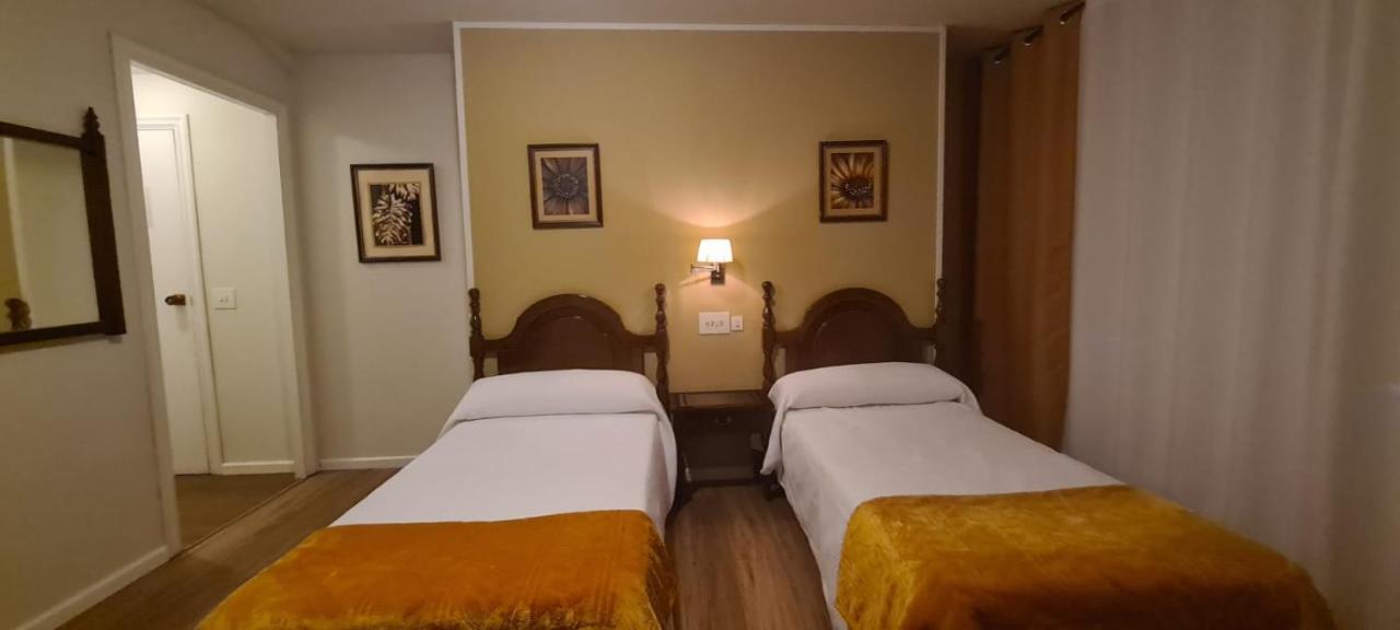 Hotel La Casa De La Abuela Narón Esterno foto