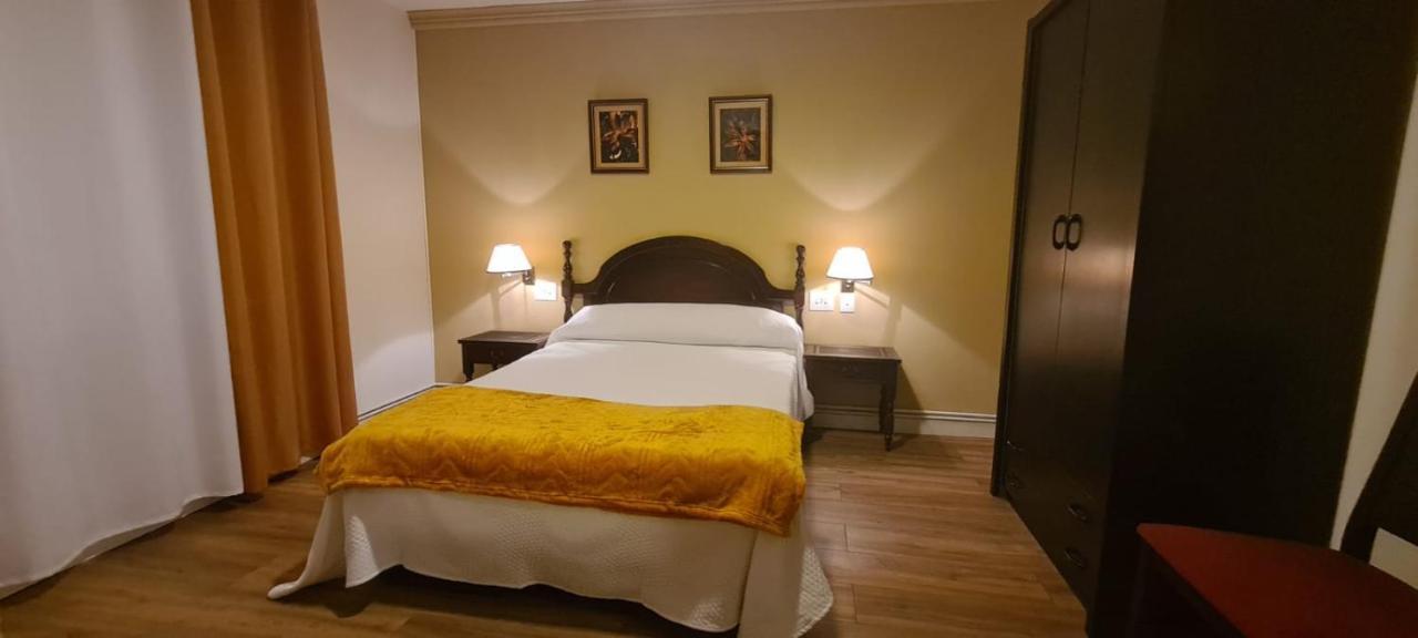 Hotel La Casa De La Abuela Narón Esterno foto