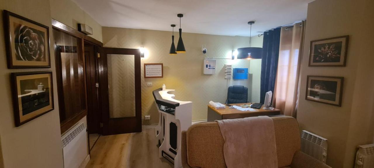 Hotel La Casa De La Abuela Narón Esterno foto